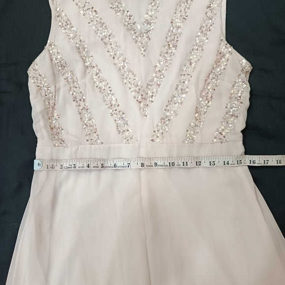 Madame one piece dress - Picture 9 of 10